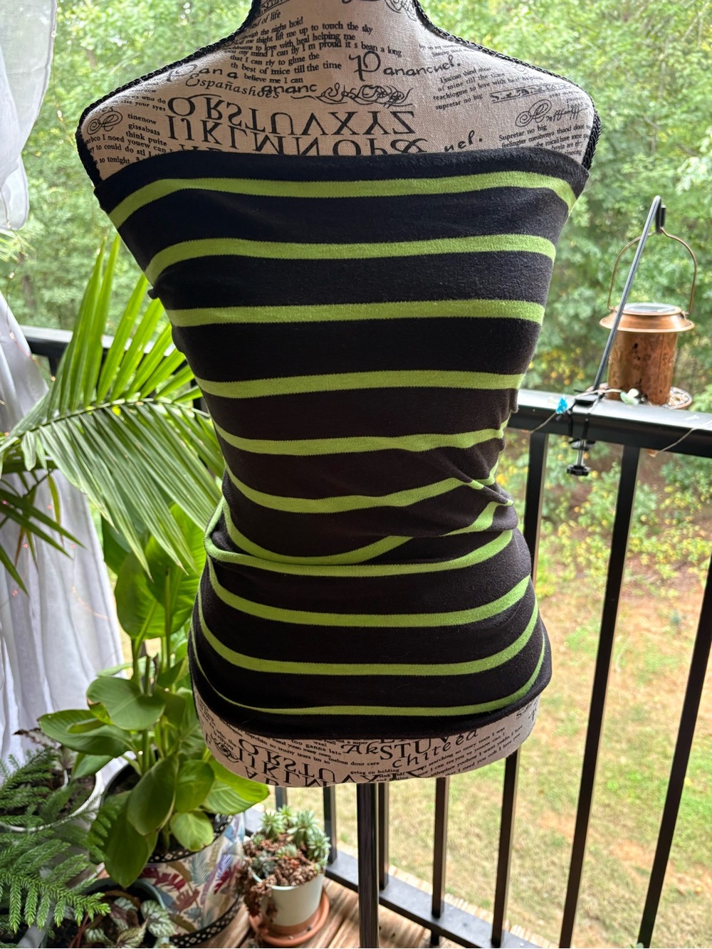 Source Unknown Black and Lime Green Striped Strapless Camisole Top